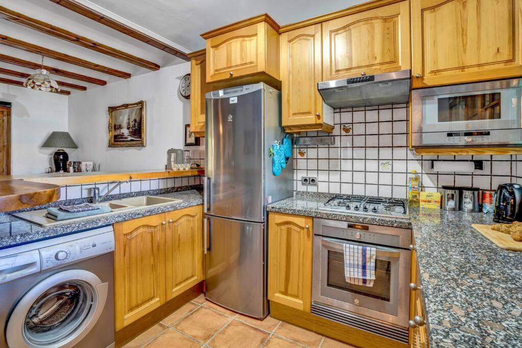 La Isla Casa Barnaby Villa Platja de Larenal Eksteriør bilde